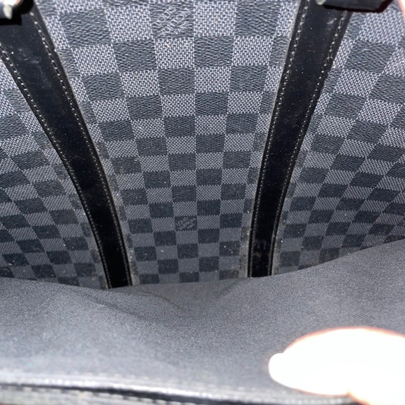 LOUIS VUITTON Damier Graphite Portedocument Voyage - Picture 13 of 15